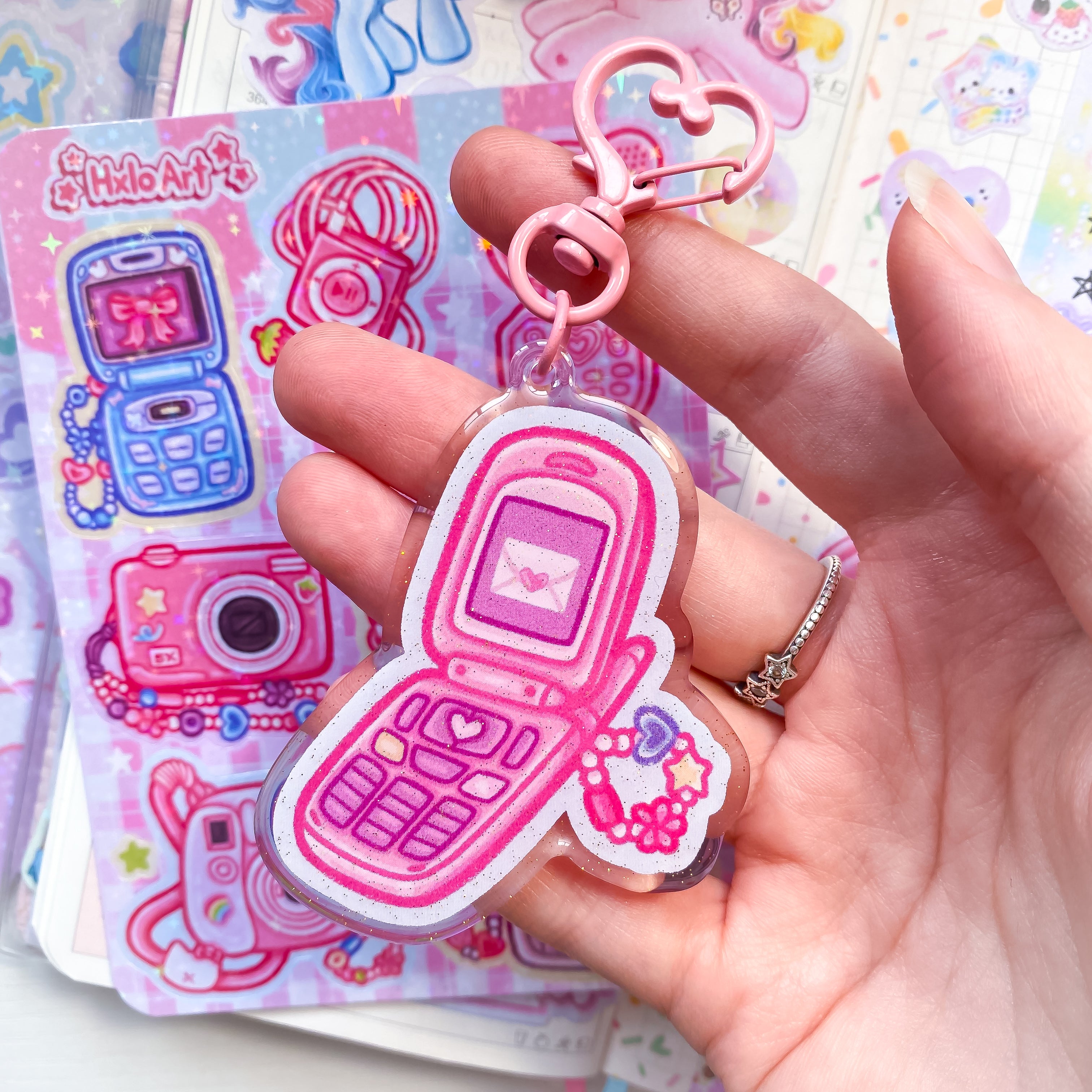 Y2K Flip Phone Acrylic Glitter Epoxy Keychain